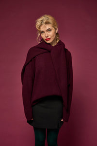 Unisex ribbed cashmere sweater in Burgundy