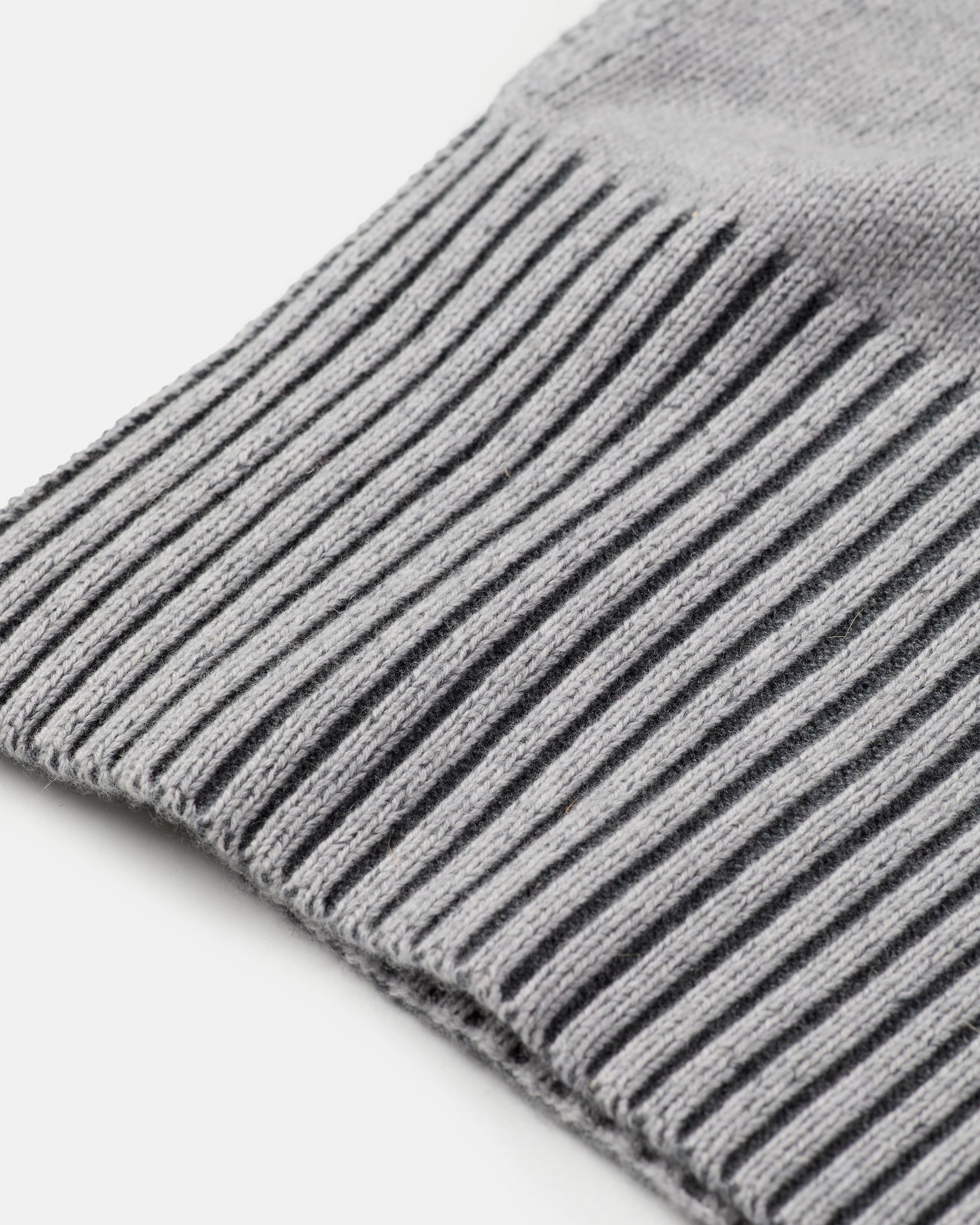 Grey two-tone cashmere scarf